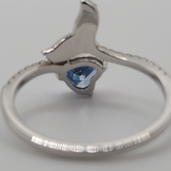 925 sterling silver mermaid themed ring with Blue accent Stone. Size 6 - Picture 8 of 13
